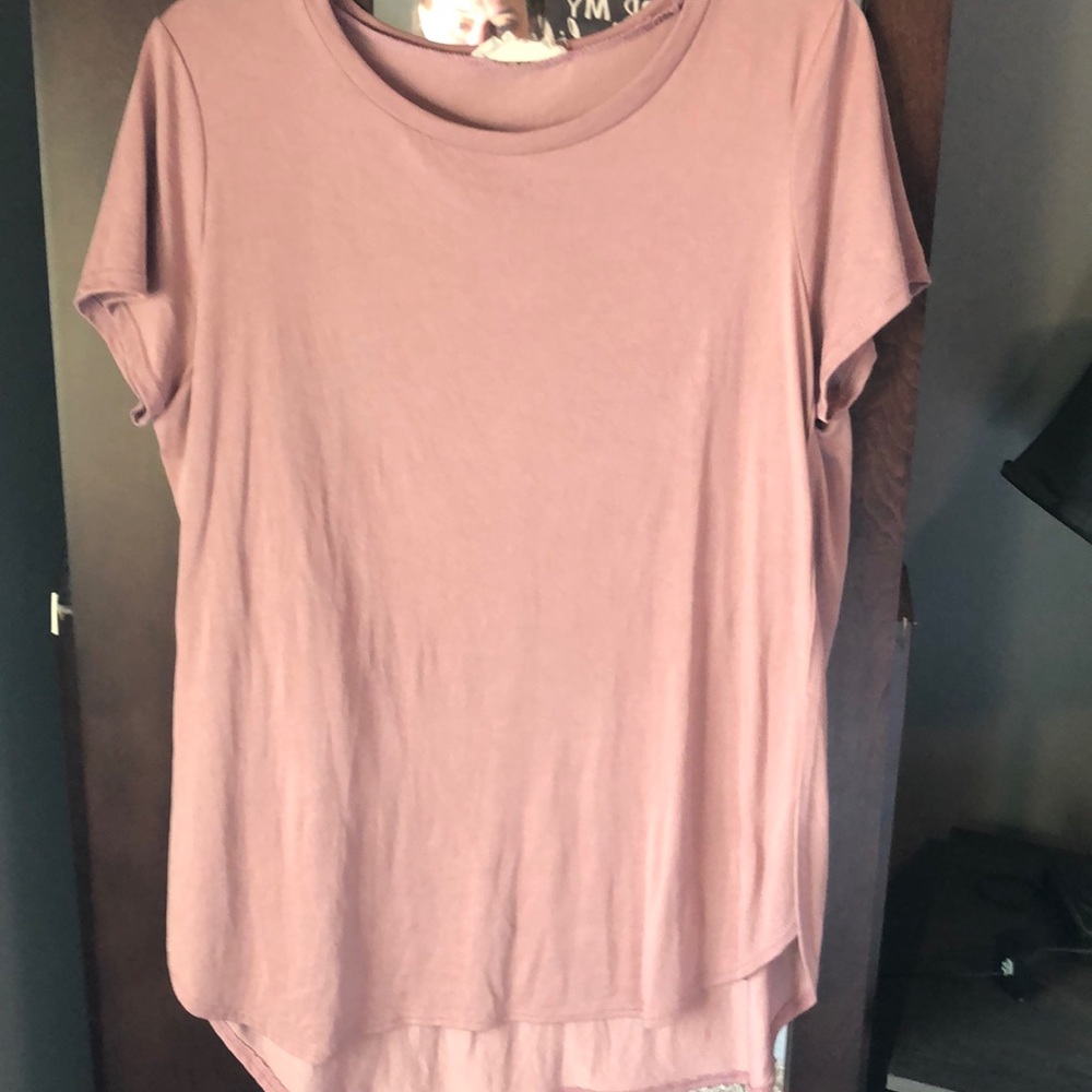 Sleek top